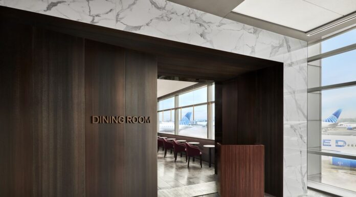 United Airlines Opens New Dining Room at Polaris Lounge at Newark Airport