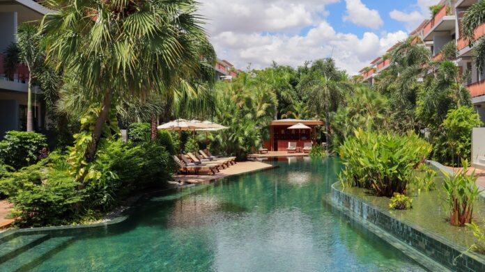 TUIBlueAngkorGrace_Cambodia