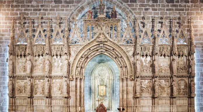 Valencia Begins Holy Grail Jubilee Year with New Visitor Centre and Guided Tours