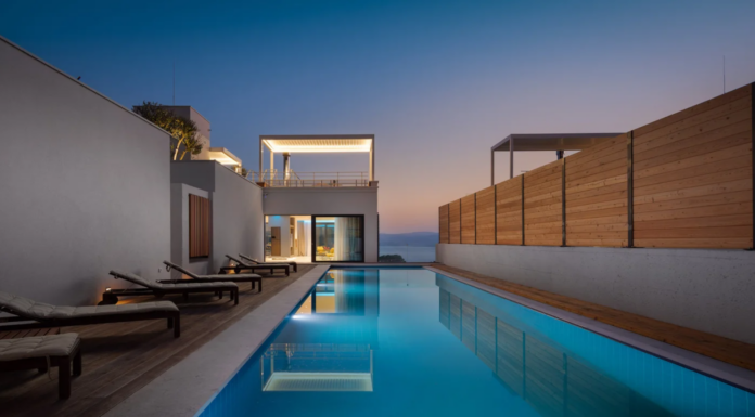 CV Villas Research Shows Shoulder Season Bookings Outperforming Traditional Peak Summer Sales Window